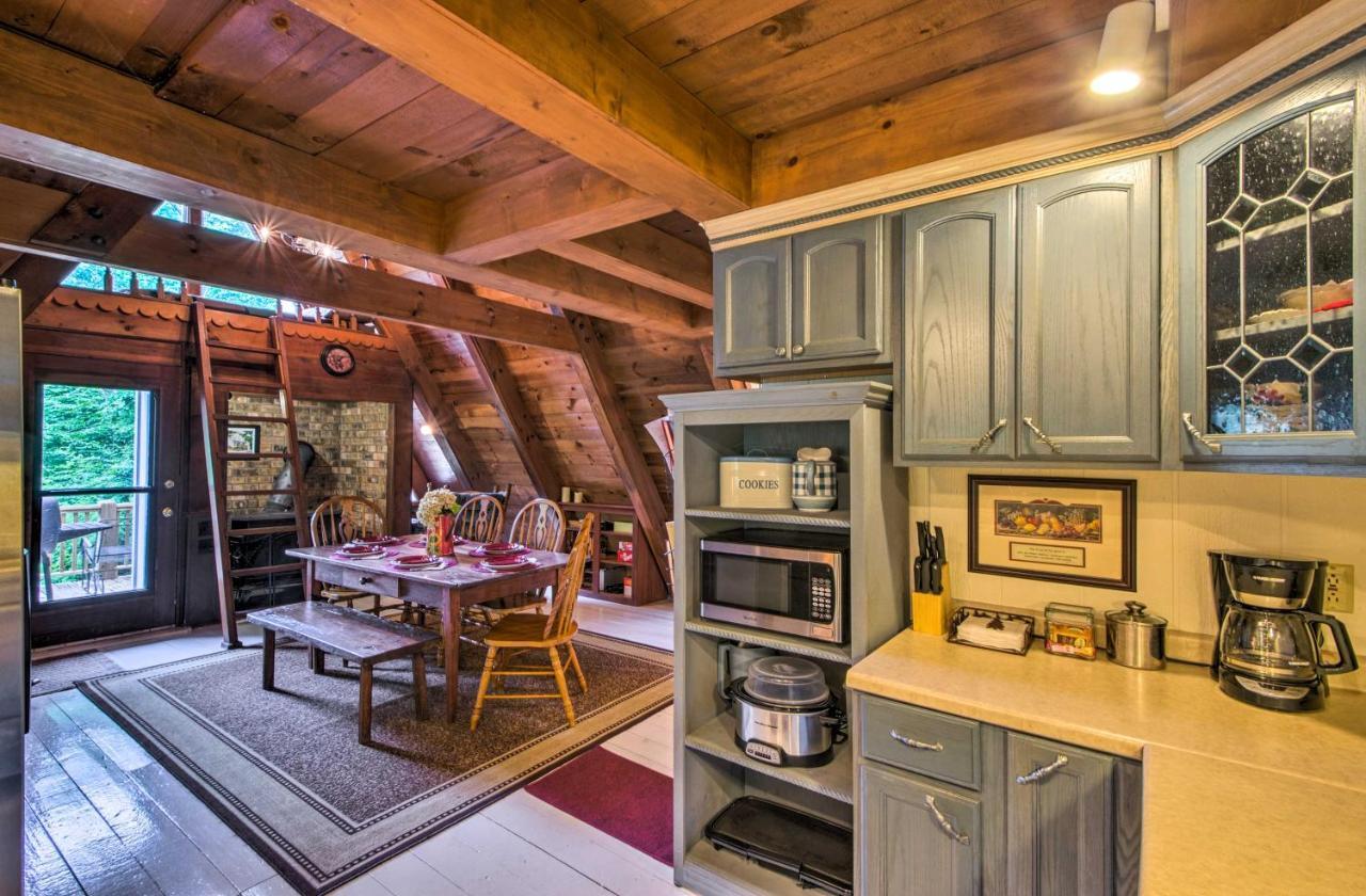 Serene Todd Getaway With Private Pond And Creek Views! Zewnętrze zdjęcie